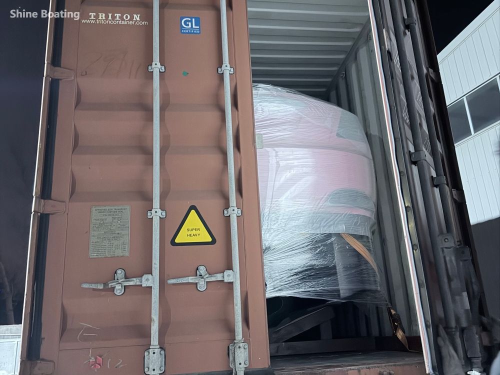 ShineBoat RR626 - Packing and Shipping (2) ShineBoat RR626 - Emballage et expédition (2)