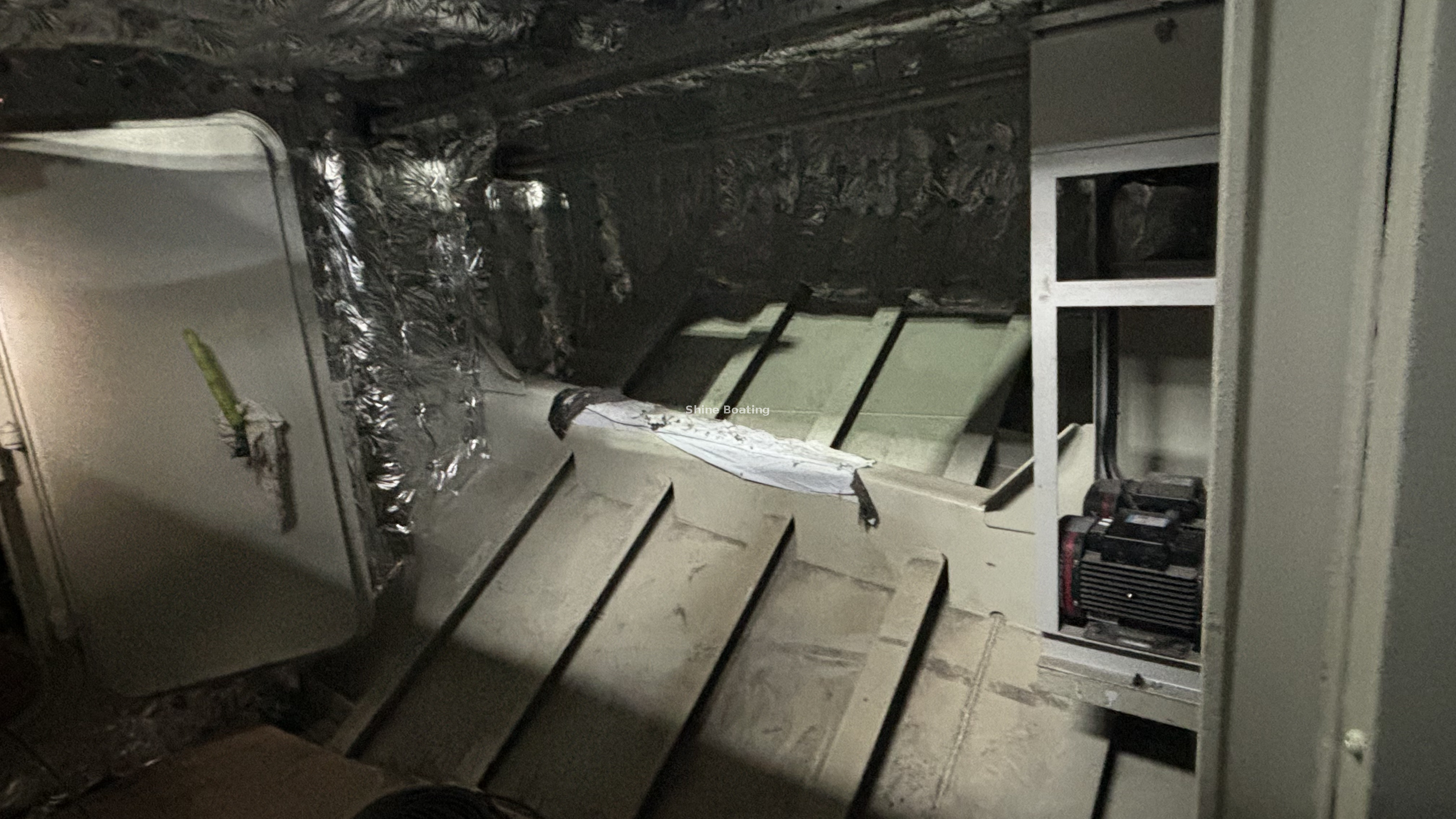 Compartiment de fond de bateau &eacute;lectrique de 40 m&egrave;tres (1)