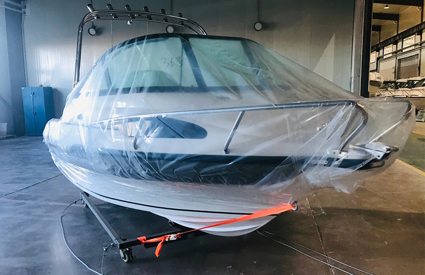 1_0008_5-2m-17ft-fly -lded-deep-V-Cabin-Fiberglass-Personal-Fishing-Boat-Speed-Boat-Wholesale (1)