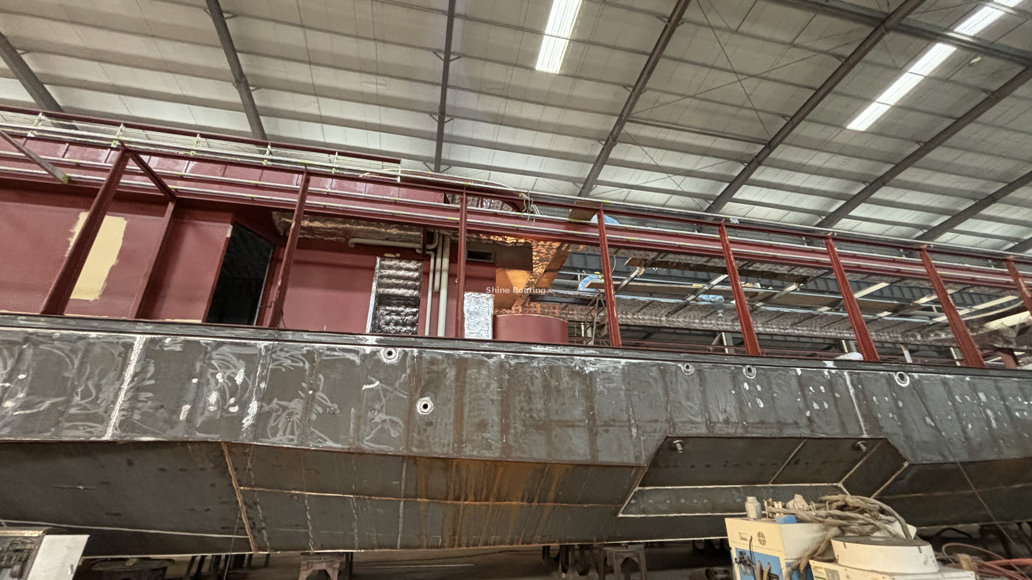 Coque de bateau &eacute;lectrique de 40 m&egrave;tres (4)