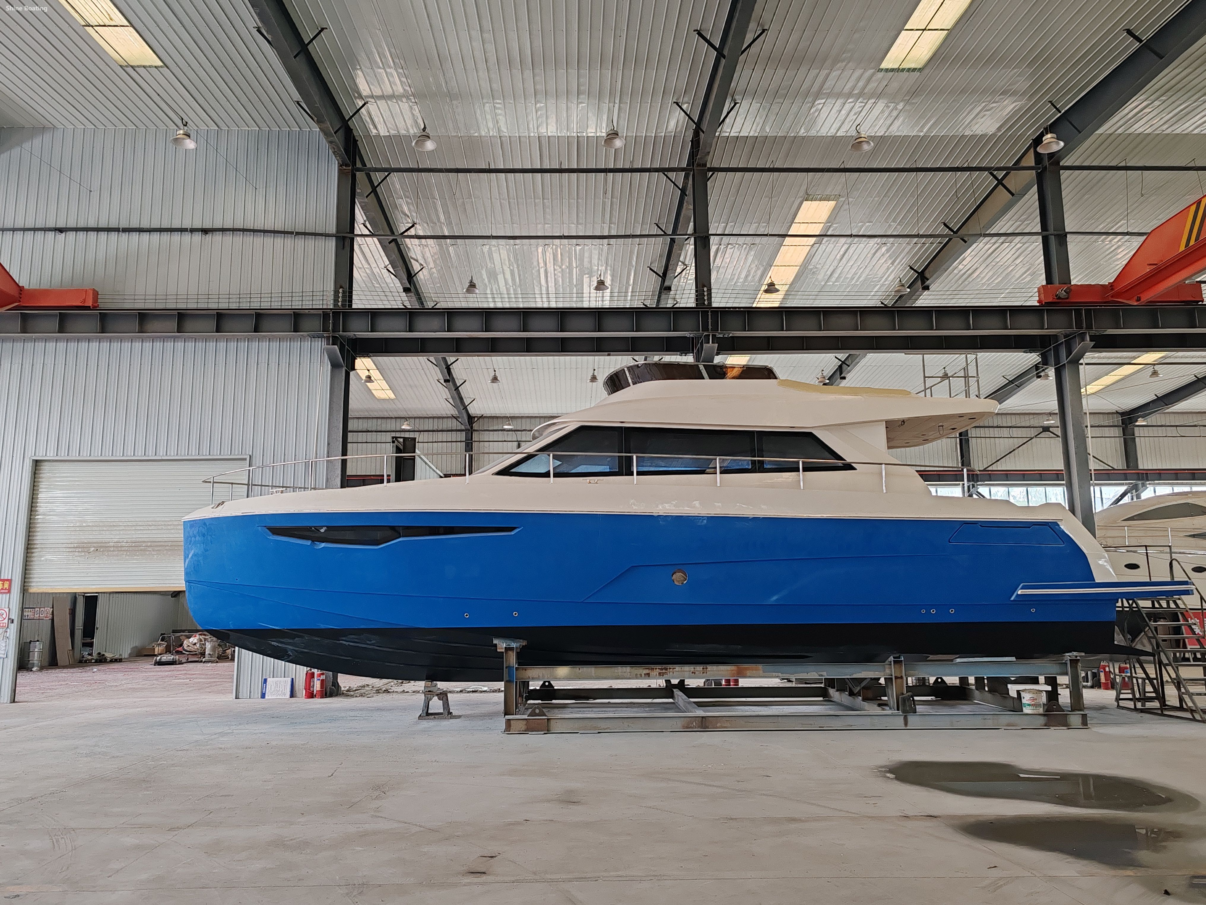 Yacht &agrave; fly de luxe de 52 pieds (10)